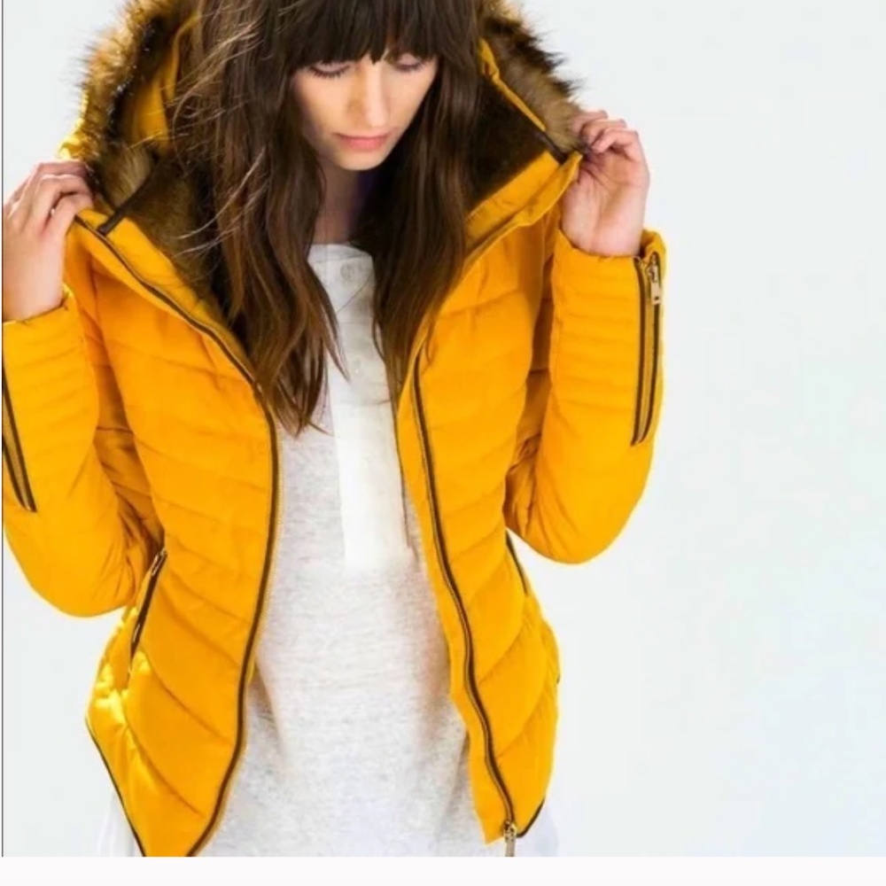 ZARA Down Puffer Padded fur collar anorak Jacket Coat Size: M in Yellow Mustard